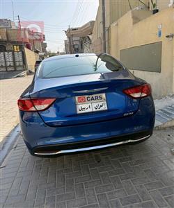 Chrysler 200
